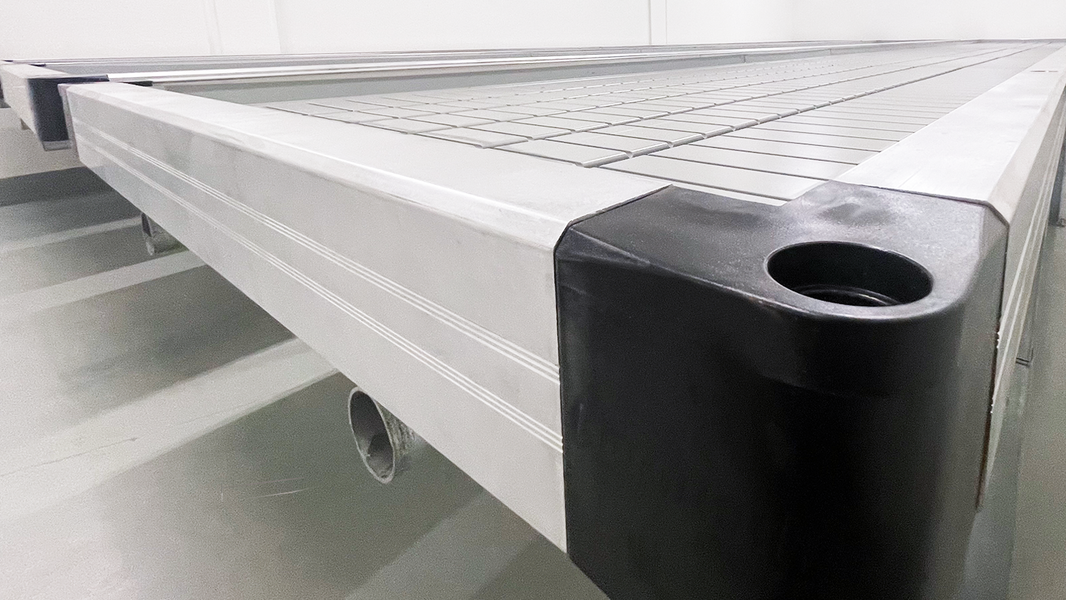 Rolling benches – Hortitech Direct
