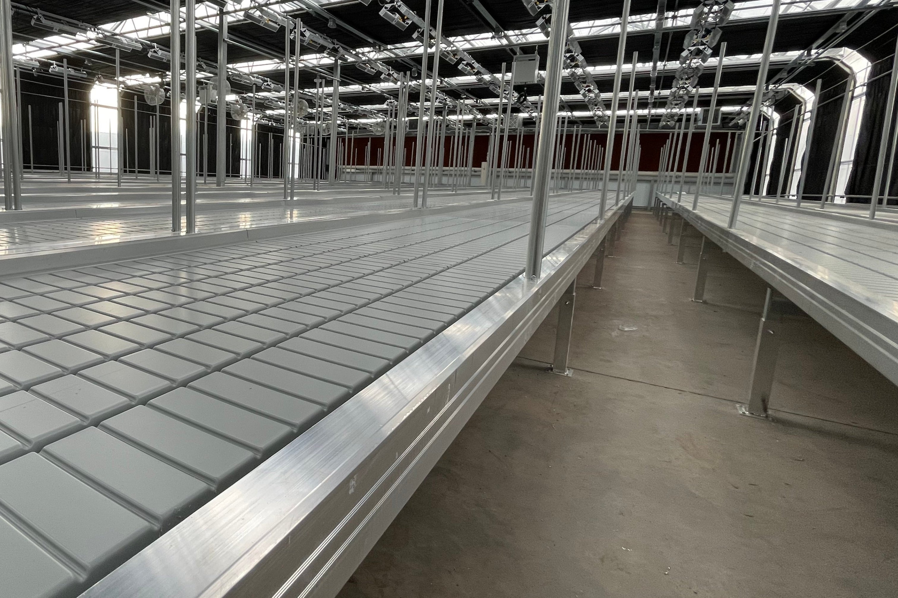 rolling-benches-hortitech-toughest on the market