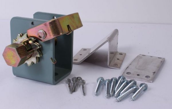 lashing winch assembly