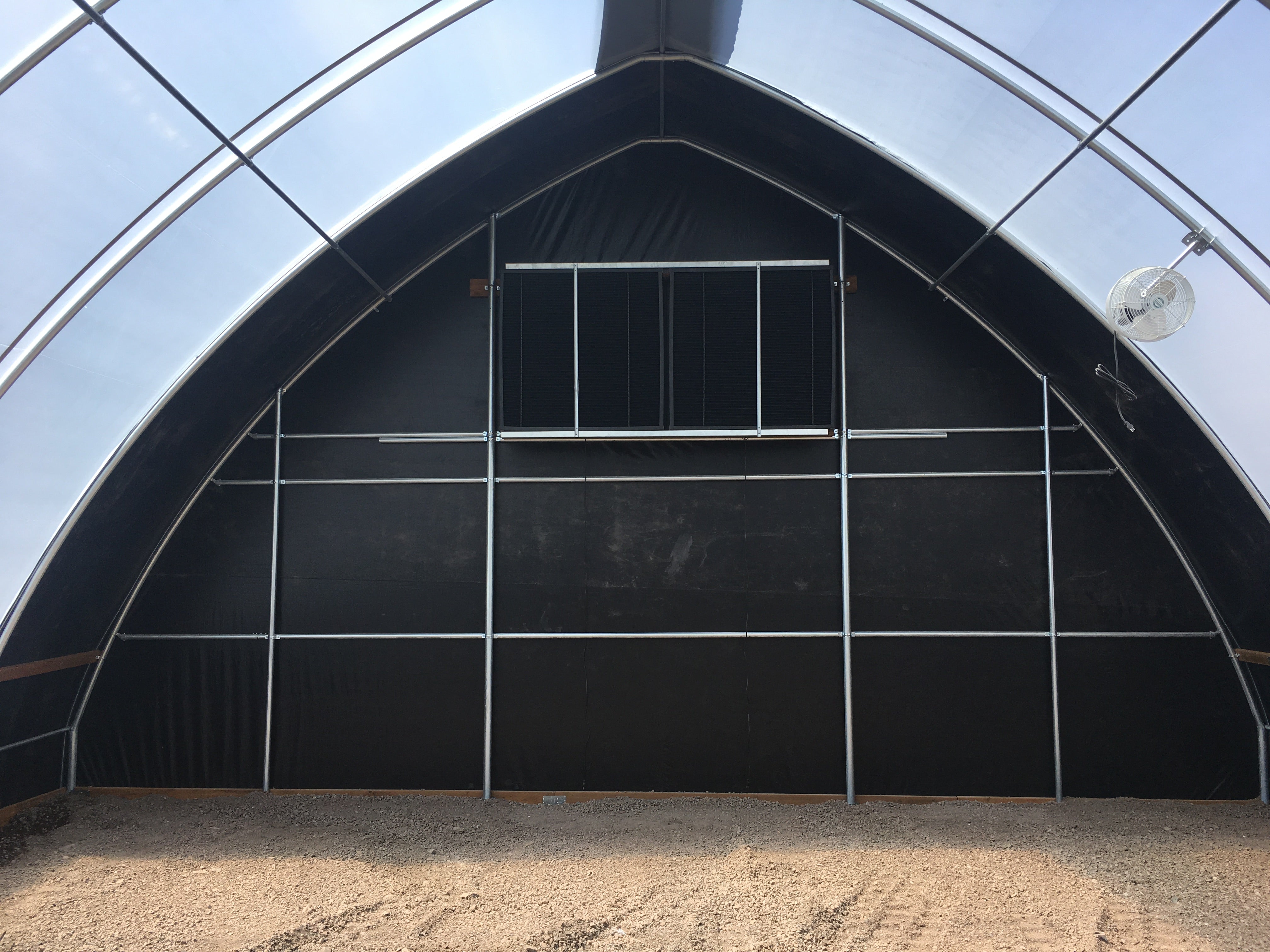 light dep greenhouse ventilation with light trap